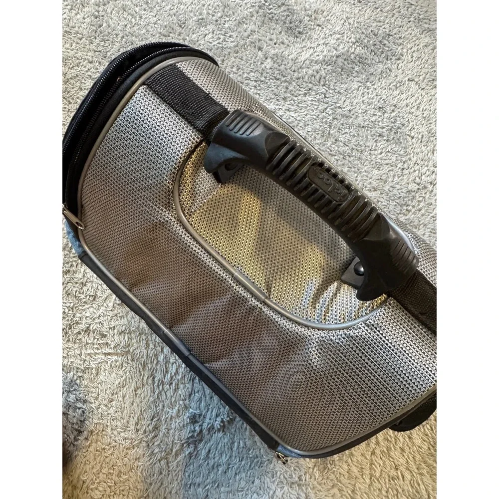 Igloo MaxCold Insulated Soft Cooler Bag Black Gray Size Large